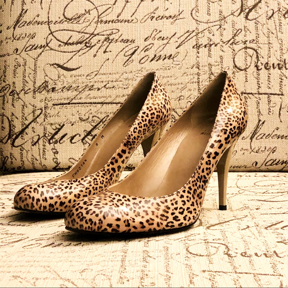 Cheetah Stuart Weitzman “Swoon” pumps w orig tag